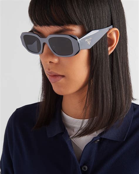 Prada sunglasses outlet online store